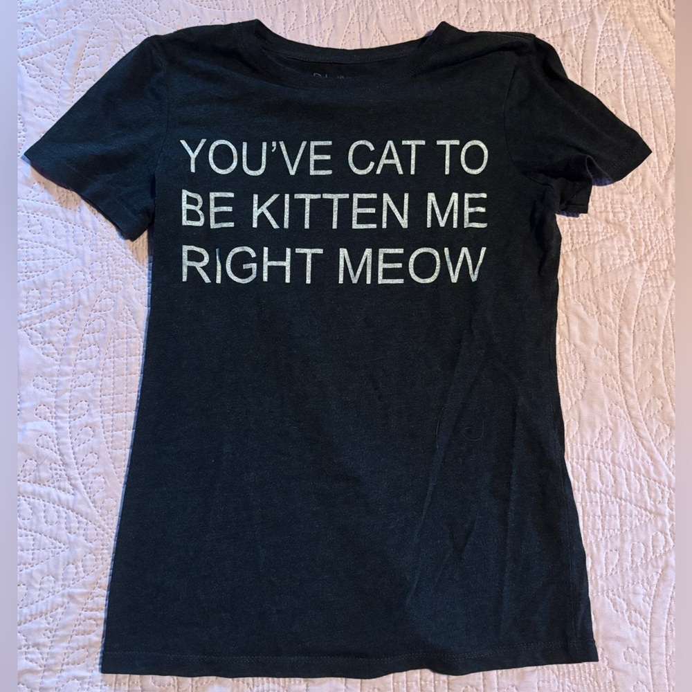 Cat-Themed T-Shirt (so cute and comfy!) M